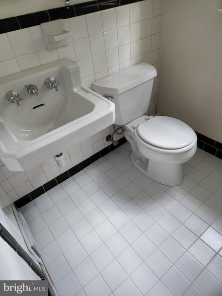 Building Photo - 3916 48th St NW