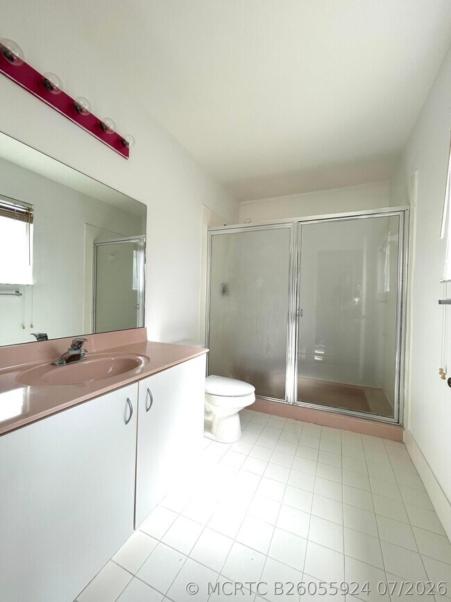 Building Photo - 1007 Arezzo Cir