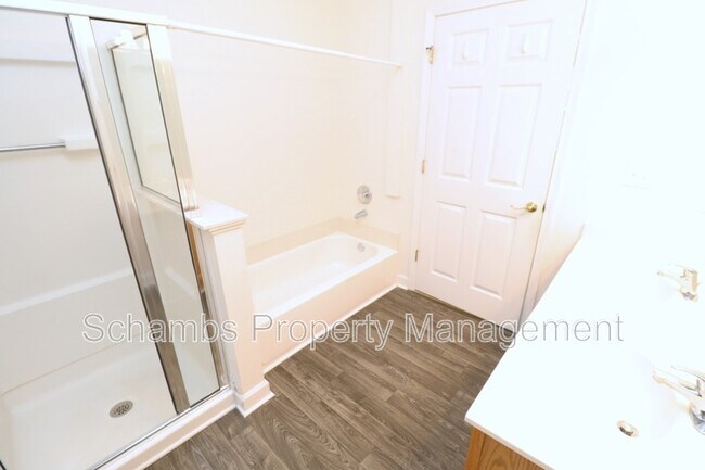 Building Photo - 223 Eyam Hall Ln