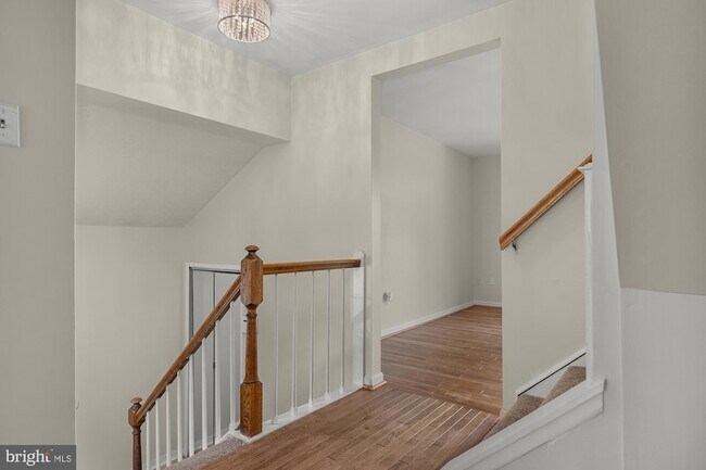 Building Photo - 10738 Bridlerein Terrace