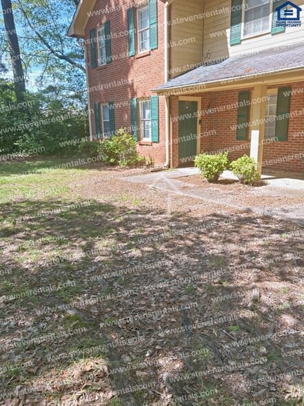 Building Photo - 4149 Willard Dr