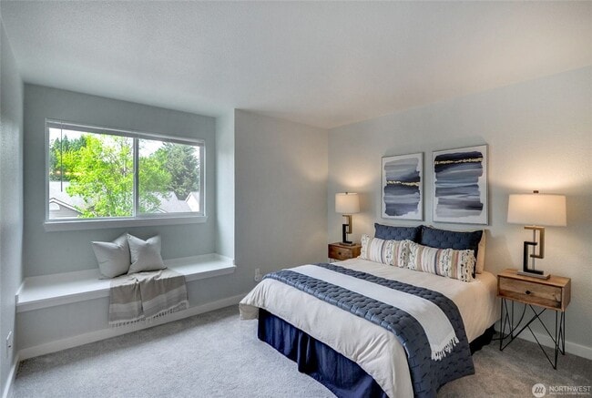 Building Photo - 2bd/1ba Kirkland Condo