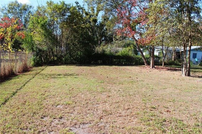 Building Photo - 840 Susan Dr