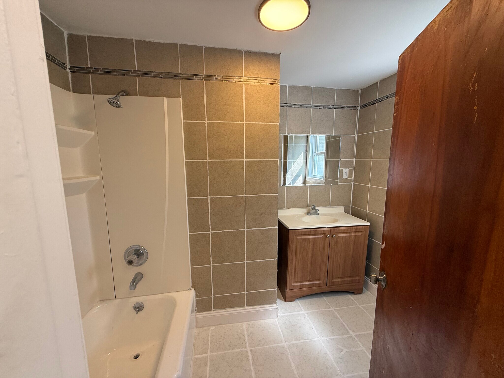 Bathroom - 45 Union St