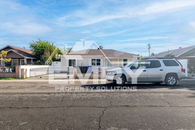 Building Photo - New 3 Bedroom 1 Bathroom House for Rent in Ontario CA 91764