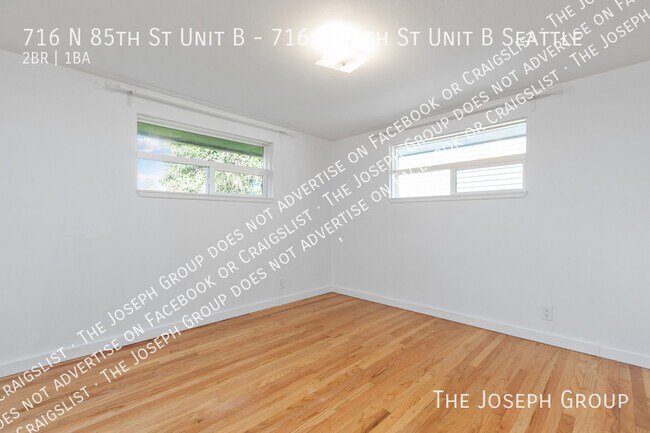 Building Photo - 716 N 85th St