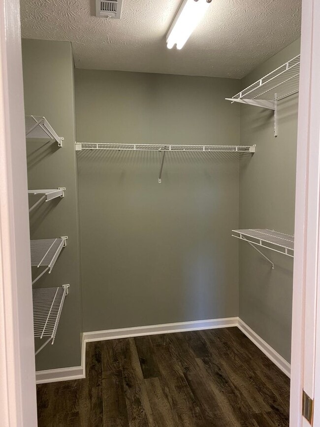 Building Photo - Thorington Trace