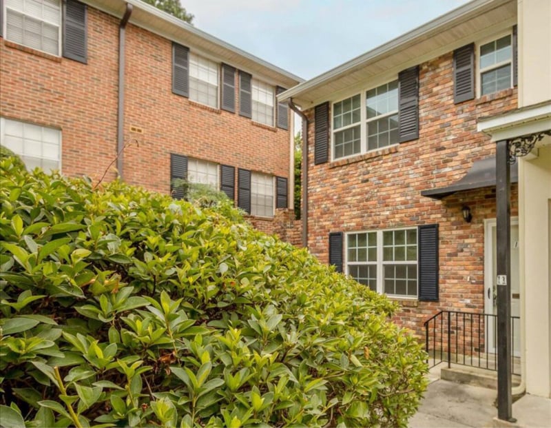 Building Photo - 2846 Walton Wy