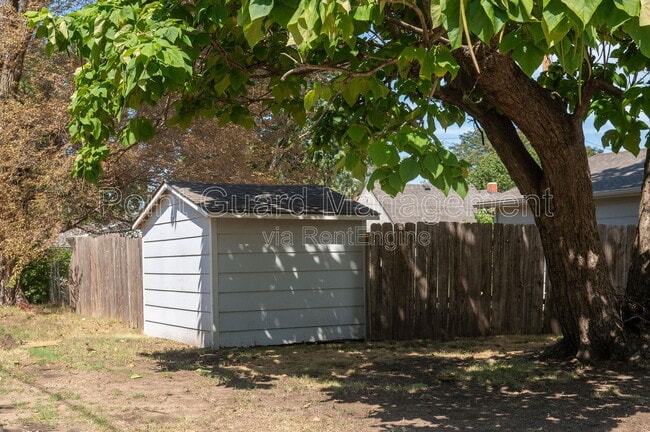 Building Photo - 149 S Richmond Ave