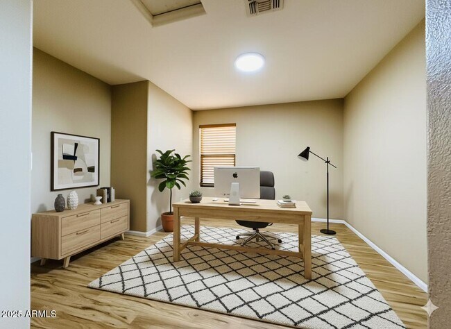 Building Photo - 8119 S 47th Ln