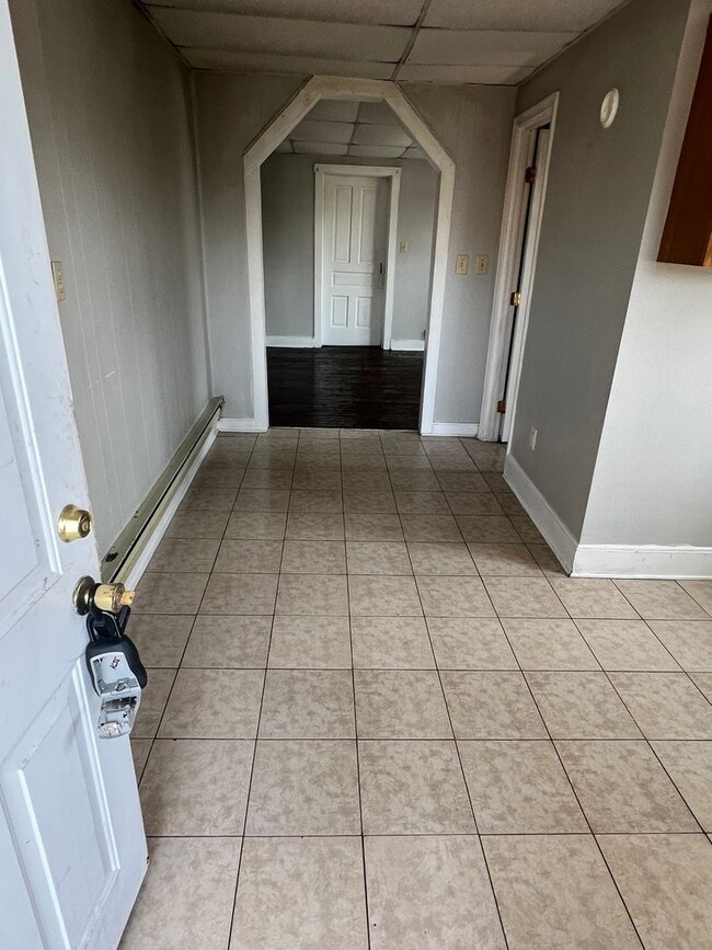 Building Photo - 150 S 3rd St