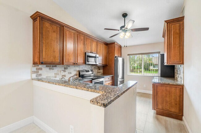 Building Photo - 188 Moccasin Trail N