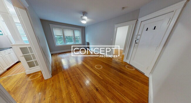 Building Photo - 1A Gray St. Unit 3B