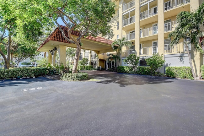 Building Photo - 1111 S Ocean Blvd