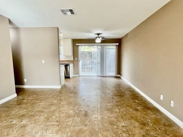 Building Photo - 74614 Driftwood Dr