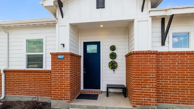 Building Photo - South Buddy Hayes Boulevard, Anna, TX 75409 - 2 BR 2 BA house