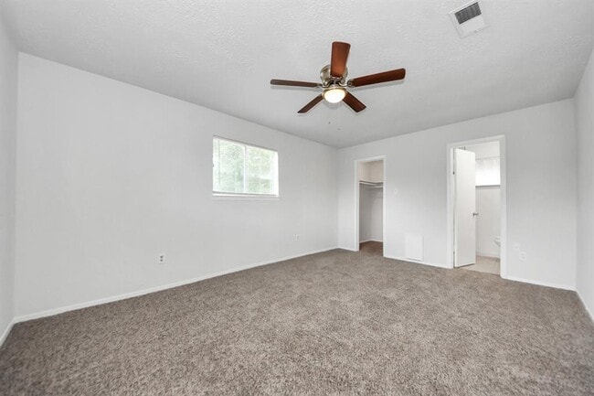 Building Photo - 23702 Wintergate Dr