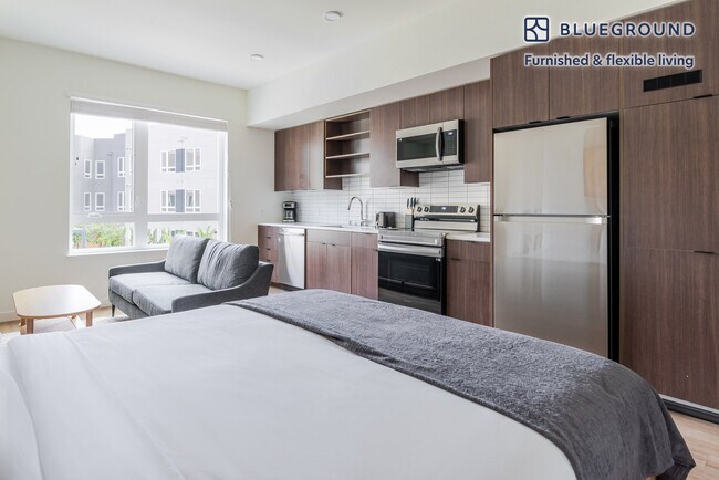 Building Photo - 100 Callan Ave