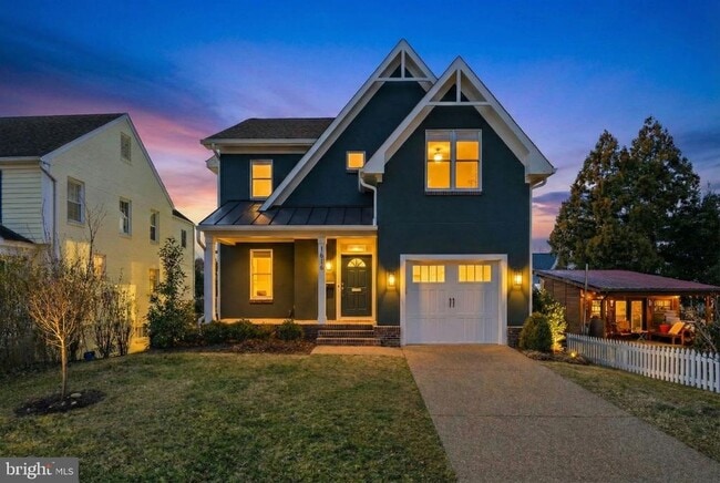 Building Photo - 1618 N Danville St