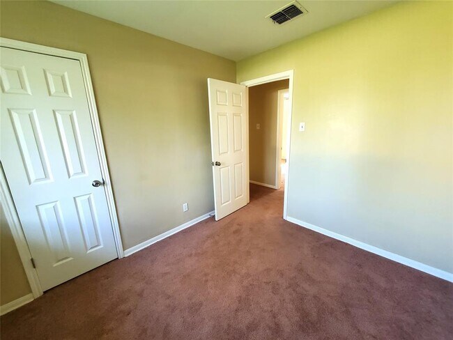 Building Photo - 4919 Redfish Reef Dr