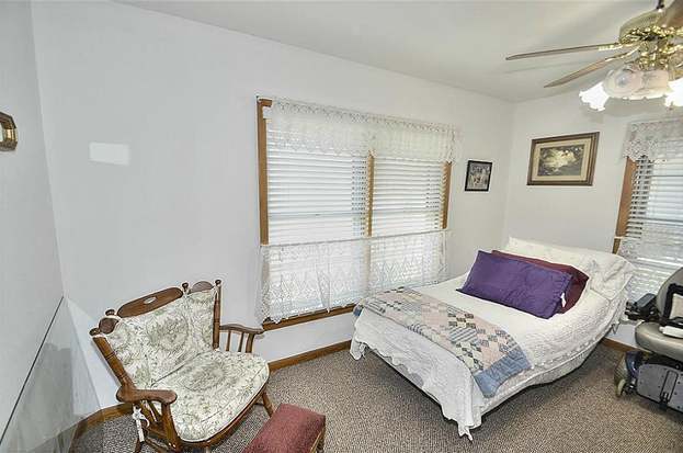 Building Photo - 206 Pecan Dr