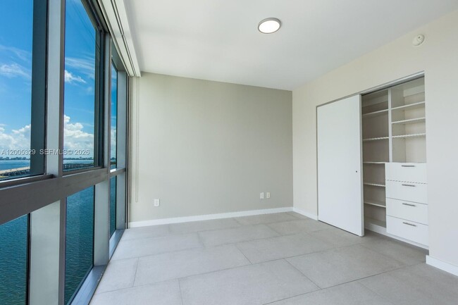 Building Photo - 3131 NE 7th Ave