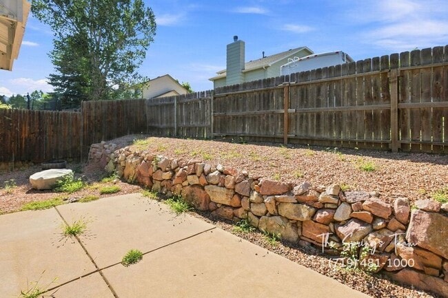 Building Photo - 3025 Dockside View