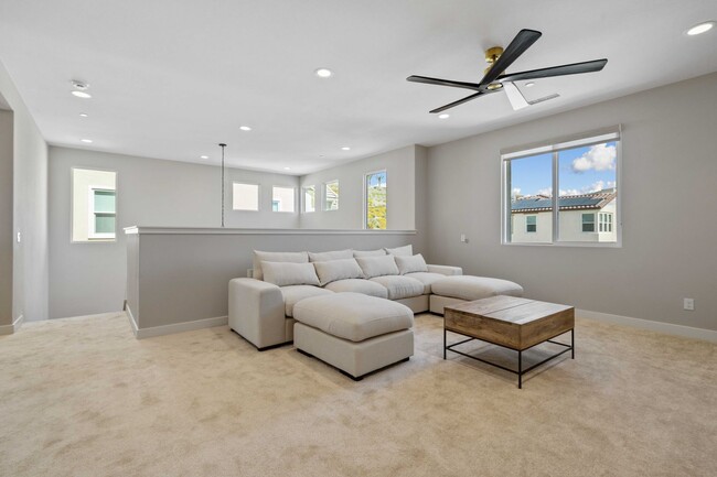 Building Photo - COMING SOON! Skyline Community 4 Bedroom H...