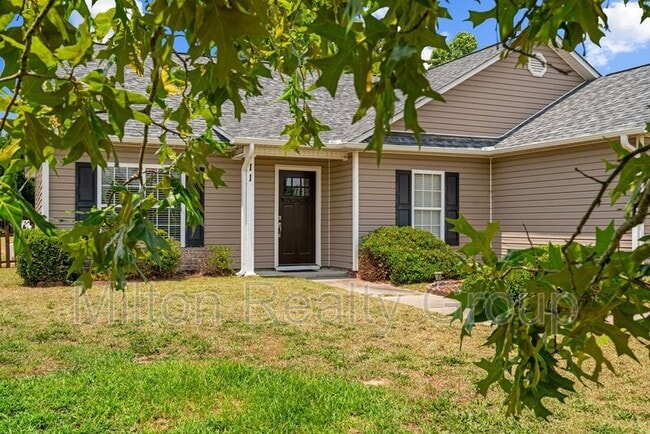 Building Photo - 11 Sawtooth Oak Cir