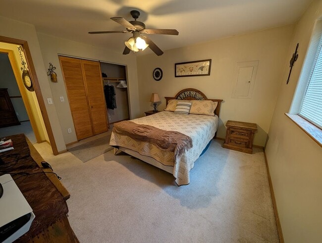 Building Photo - Gorgeous large Clarkston Heights duplex