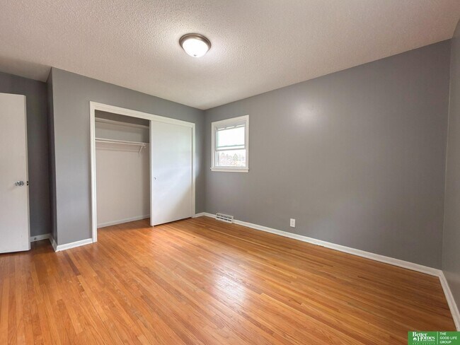 Building Photo - 5029 Arbor Cir