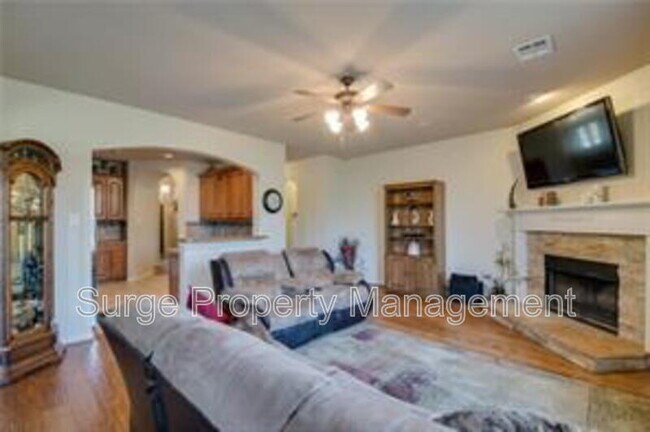 Building Photo - 500 Leatherman Dr