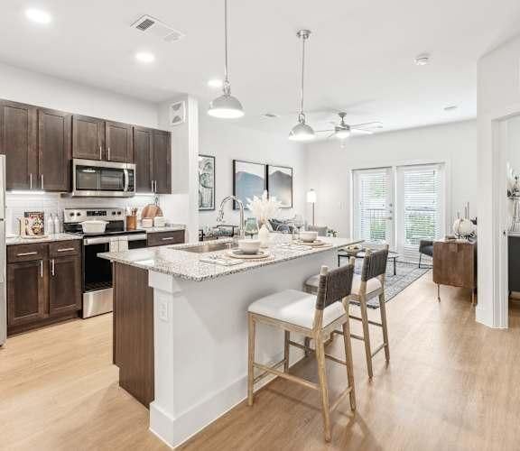 Building Photo - 350 Star Ranch Blvd