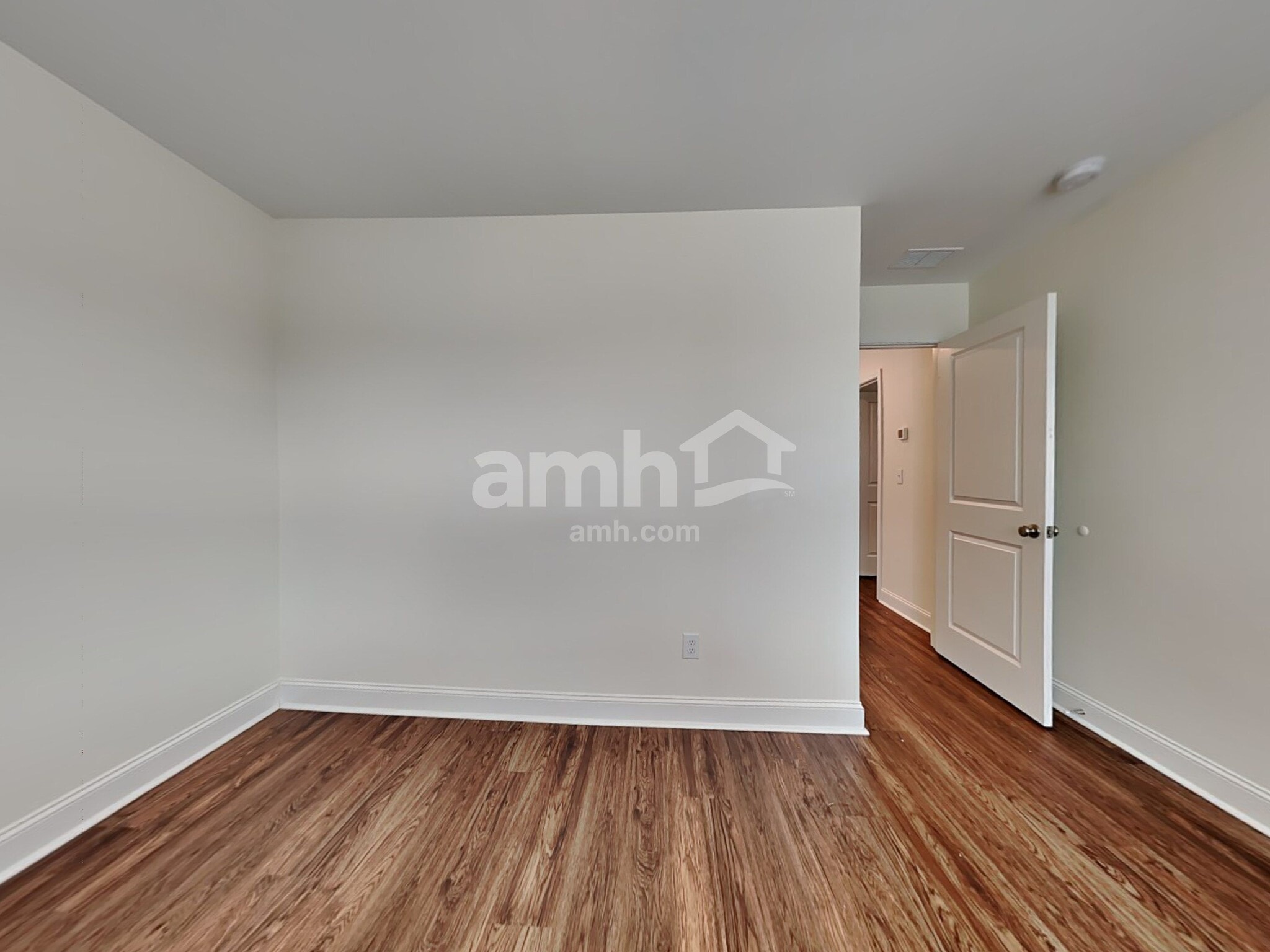 Building Photo - 318 Azore Way