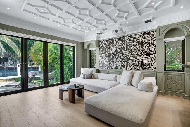 Building Photo - 168 Fiesta Way