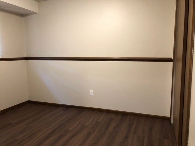 Building Photo - 3 Bed/2bath Single Family Home in Parkwood East