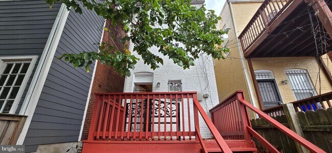 Building Photo - 1738 North Capitol St NE