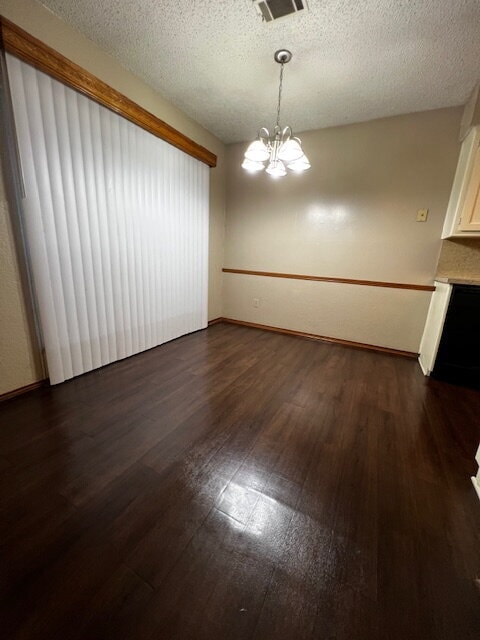 Building Photo - Move in Ready 2/2 with 1 car garage in Saginaw!