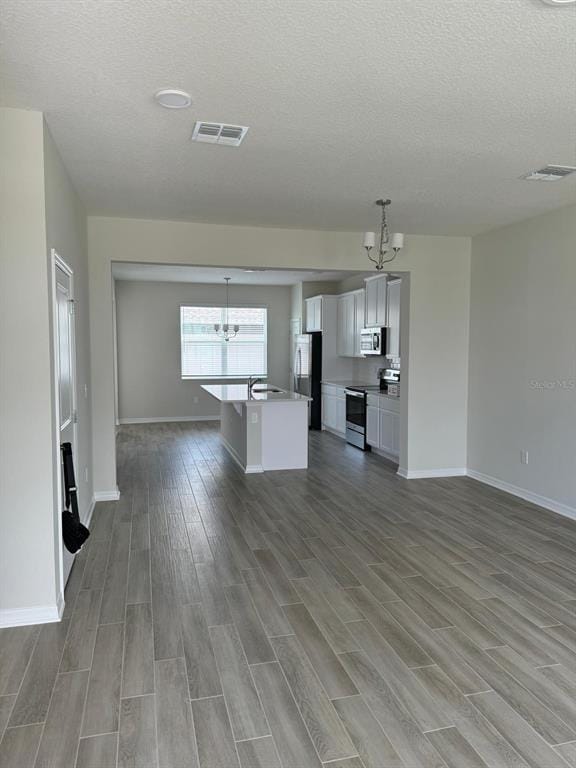 Building Photo - 15887 Grafton Wy