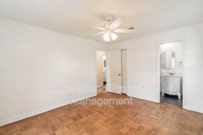 Building Photo - 9412 Britton Cir