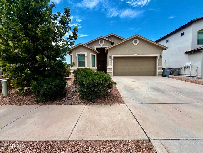 Building Photo - 14756 Boer Trail