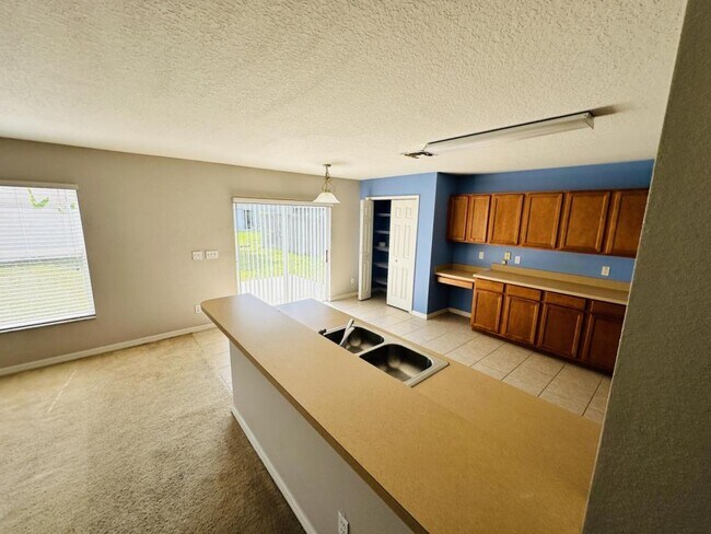 Building Photo - 13828 Chihuly Ct