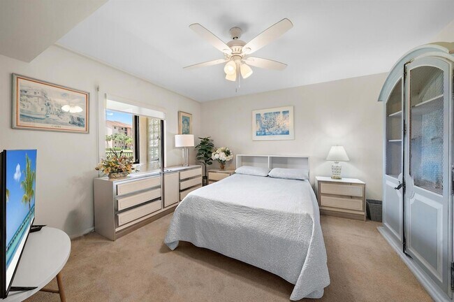 Building Photo - 601 Seafarer Cir