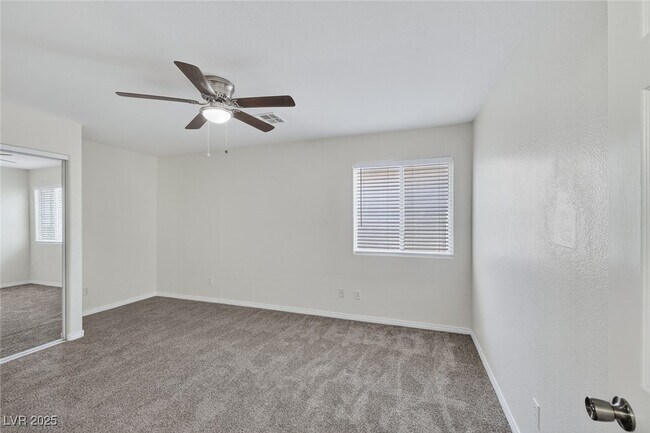 Building Photo - 7281 Larix Rd