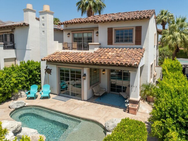 Building Photo - 546 N Indian Canyon Dr