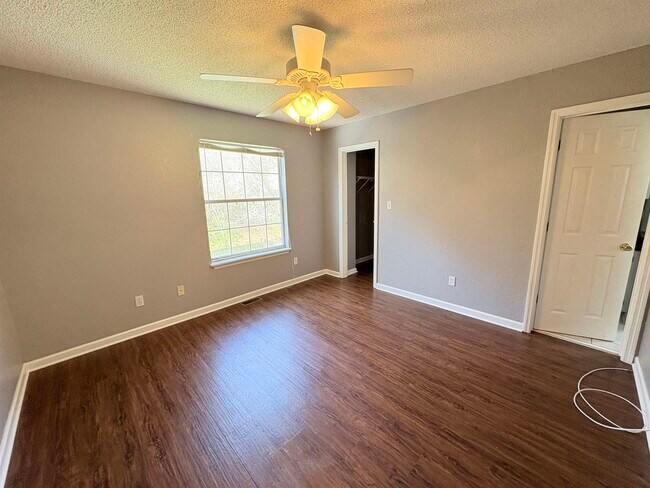 Building Photo - 2486 Nugget Ln