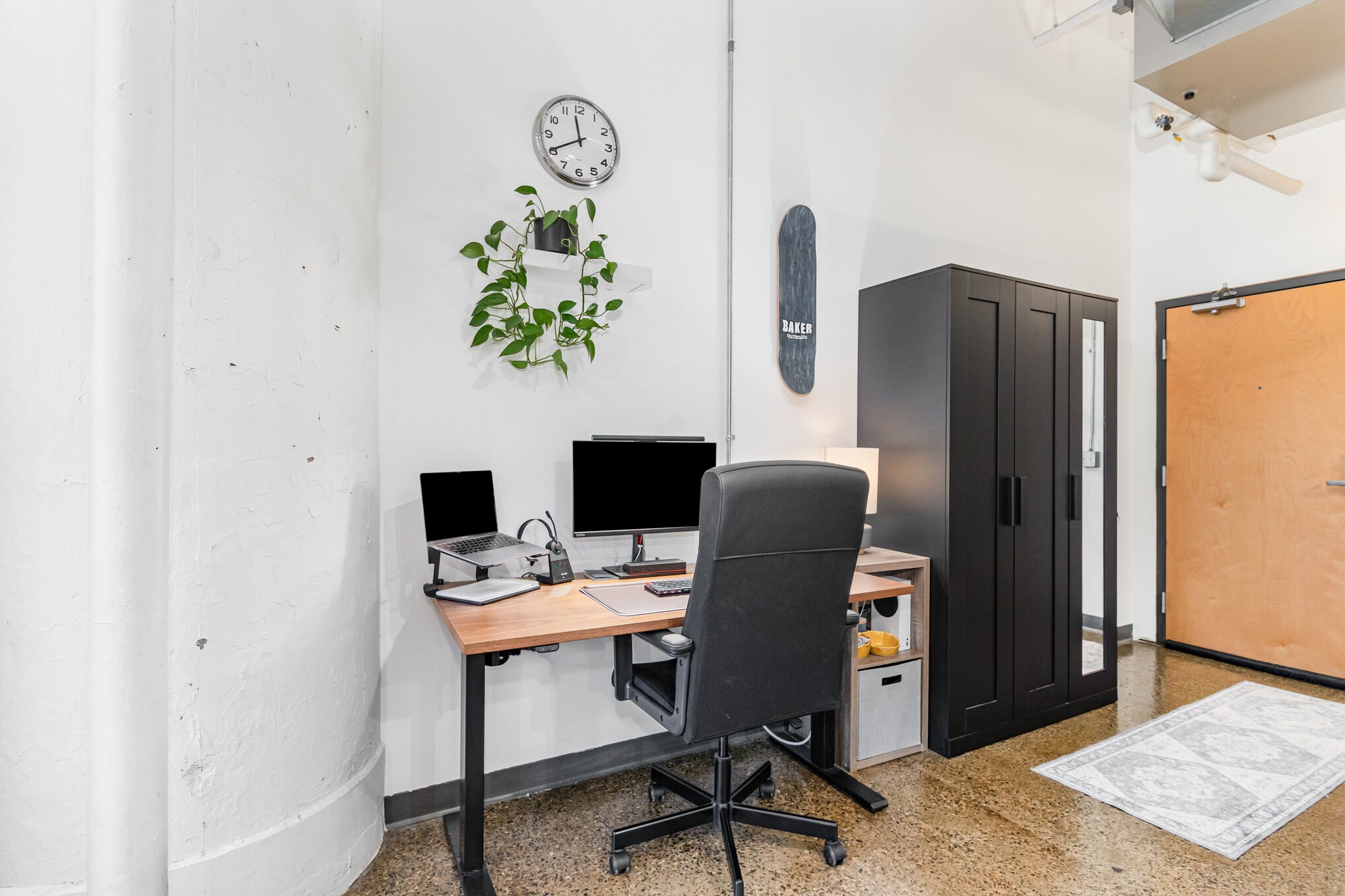 Building Photo - 500 Robert St N