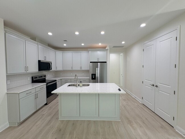 Building Photo - Welcome to Margaritaville 55 + Community