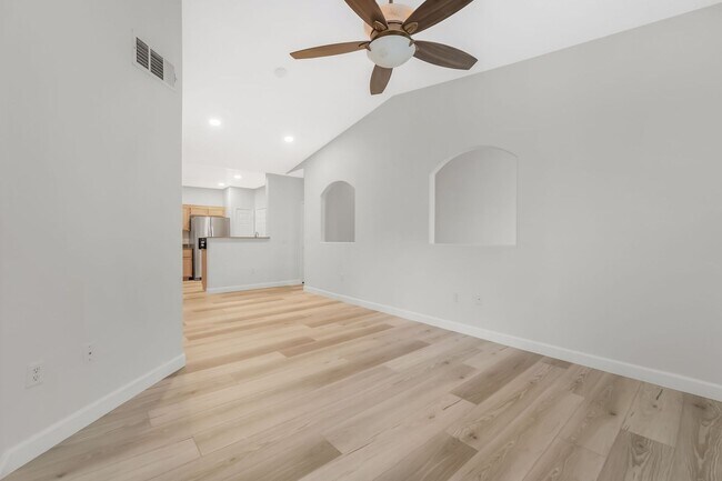 Building Photo - 9975 Peace Way
