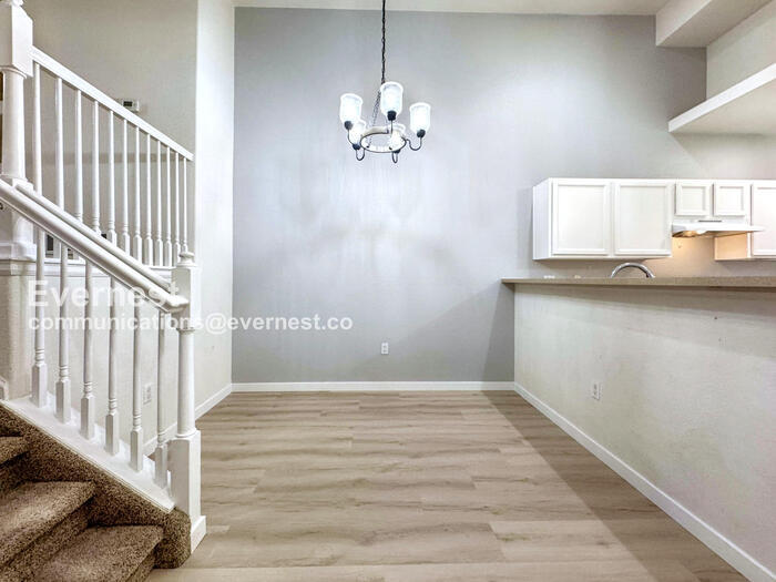 Building Photo - 9776 E Carolina Pl